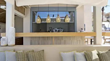 Cora Hotel & Spa