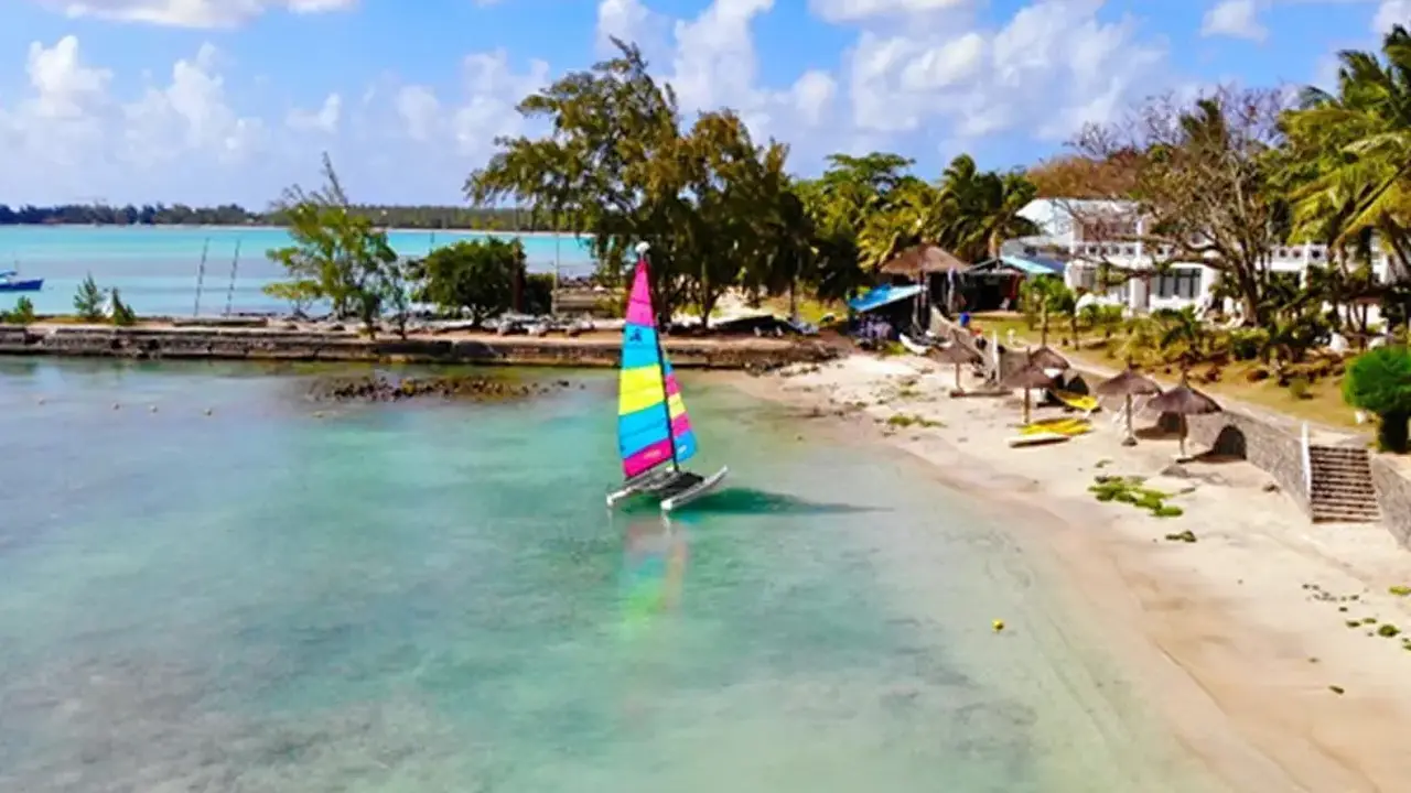 Coral Azur Beach Resort