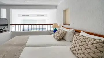 Coral Beach Hotel and Resort