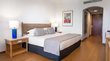 Coral Beach Hotel & Resort