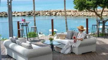 Coral Beach Hotel