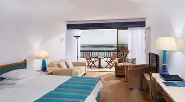 Coral Beach Hotel