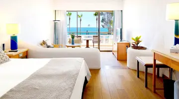 Coral Beach & Resort