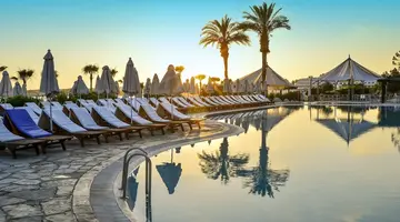 Coral Beach & Resort