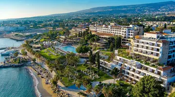 Coral Beach & Resort