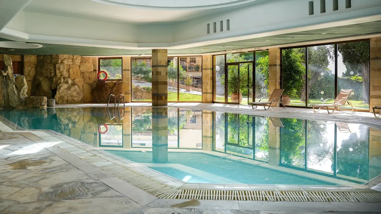 Coral Beach & Resort