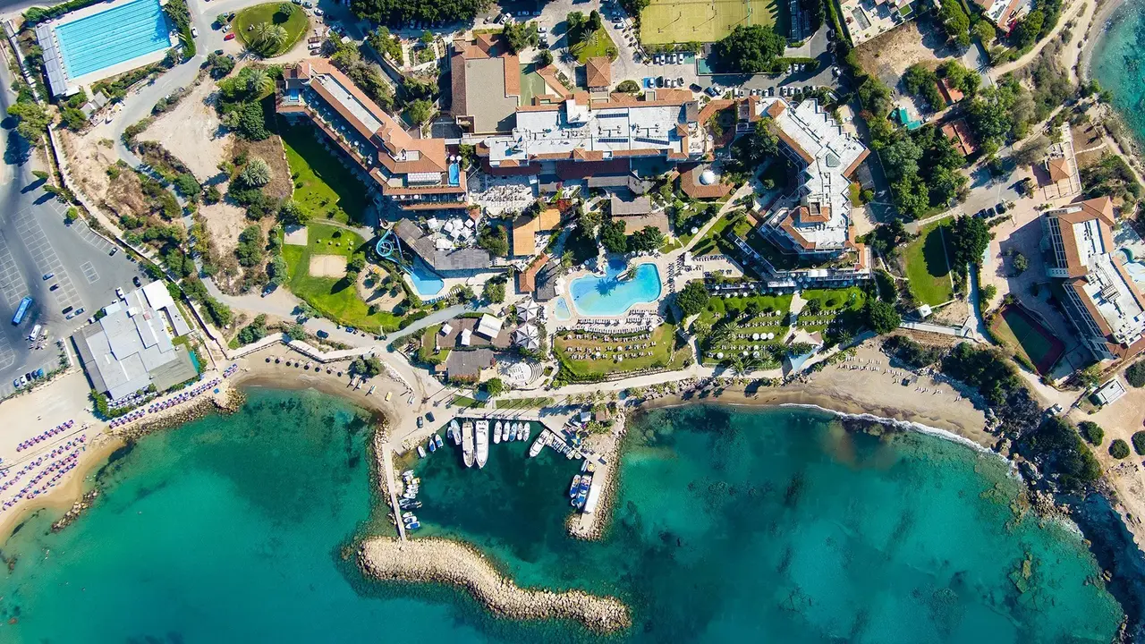 Coral Beach & Resort
