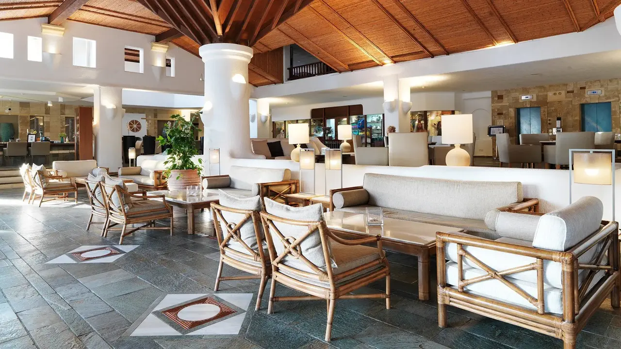 Coral Beach & Resort