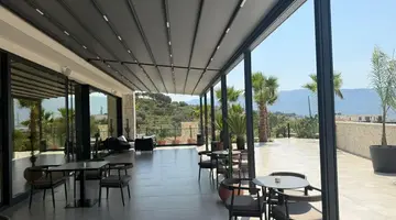 Coral Boutique  Hotel