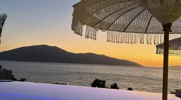 Coral Boutique Hotel