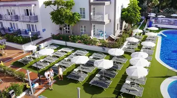 Coral Compostela Beach Golf