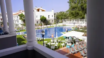 Coral Compostela Beach Golf