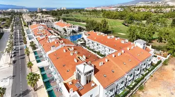 Coral Compostela Beach Golf