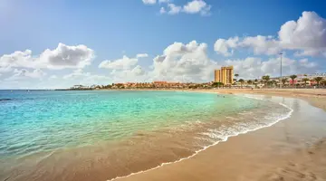 CORAL COMPOSTELA BEACH