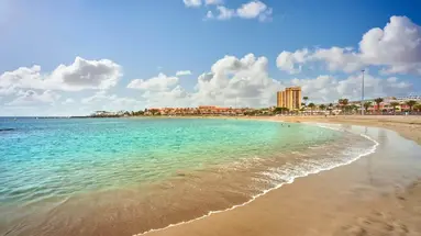 CORAL COMPOSTELA BEACH