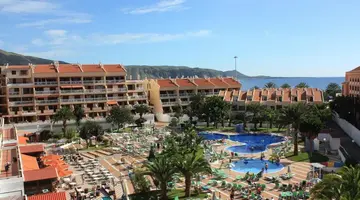 CORAL COMPOSTELA BEACH