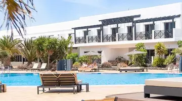 Coral Cotillo Beach