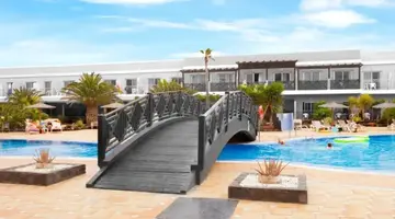 Coral Cotillo Beach