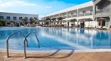 Coral Cotillo Beach