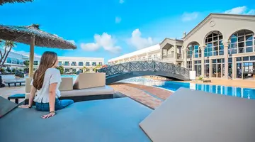 Coral Cotillo Beach