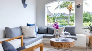 Coral Estate Luxury Resort