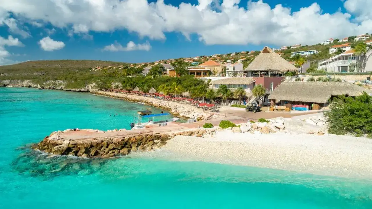 Coral Estate Luxury Resort
