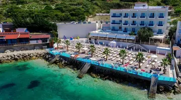 Coral Hotel Resort