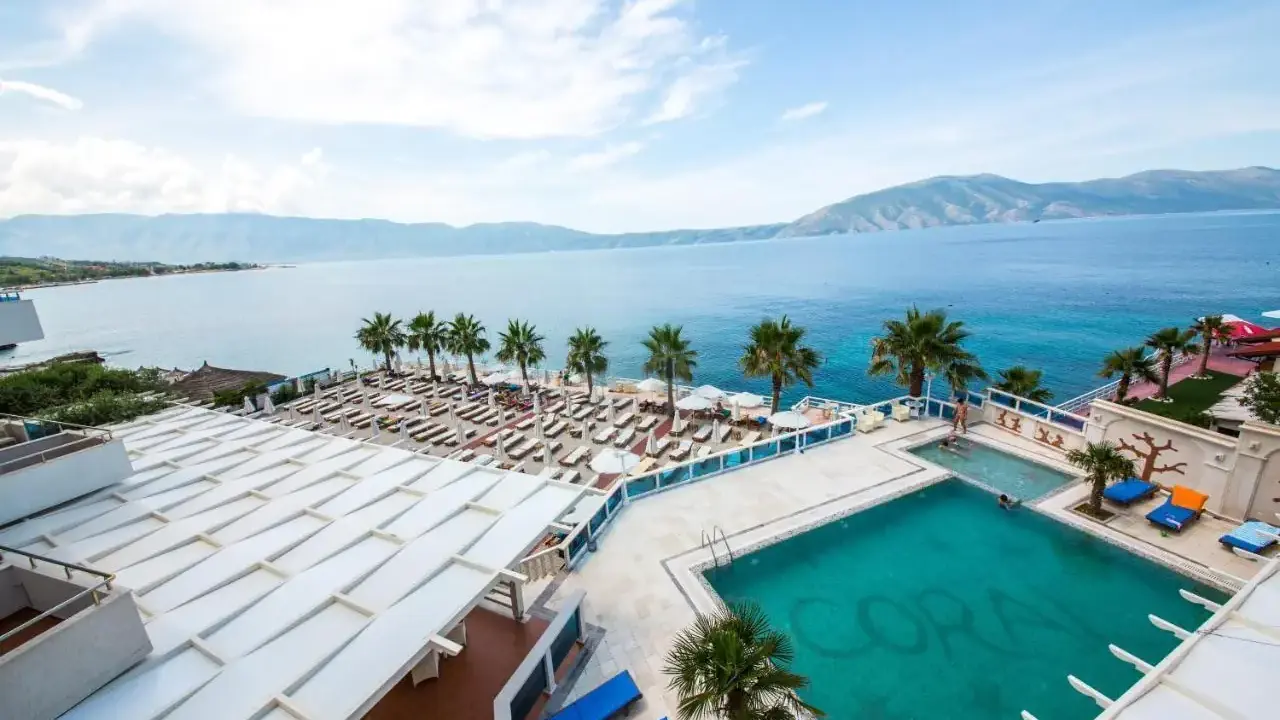Coral Hotel Resort