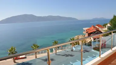 Coral Hotel Resort