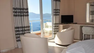 Coral Hotel Resort