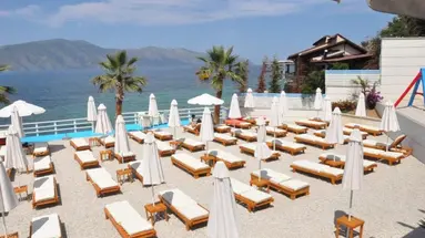 Coral Hotel Resort