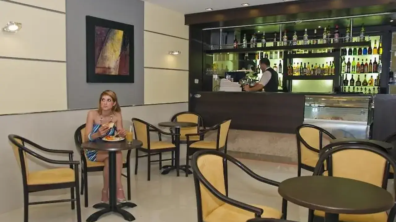 Coral Hotel