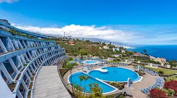 CORAL LA QUINTA PARK SUITES Nature & Adventure Experience