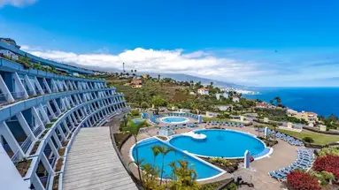 CORAL LA QUINTA PARK SUITES Nature & Adventure Experience