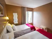 CORAL LA QUINTA PARK SUITES Nature & Adventure Experience