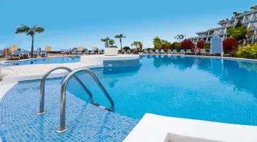 CORAL LA QUINTA PARK SUITES Nature & Adventure Experience