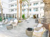 CORAL OCEAN VIEW (ADULTS ONLY 16+)