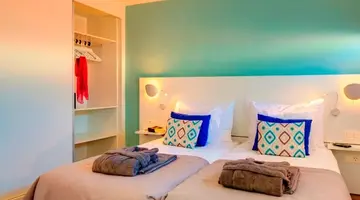 CORAL OCEAN VIEW (ADULTS ONLY 16+)