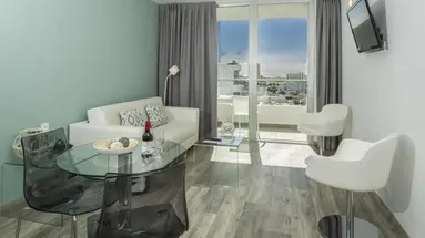 Coral Ocean View (Only Adults)