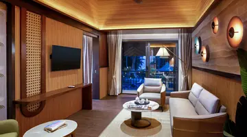 Coral Reef Resort & Spa