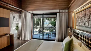 Coral Reef Resort & Spa