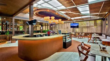 Coral Reef Resort & Spa