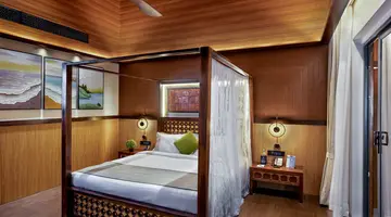 Coral Reef Resort & Spa