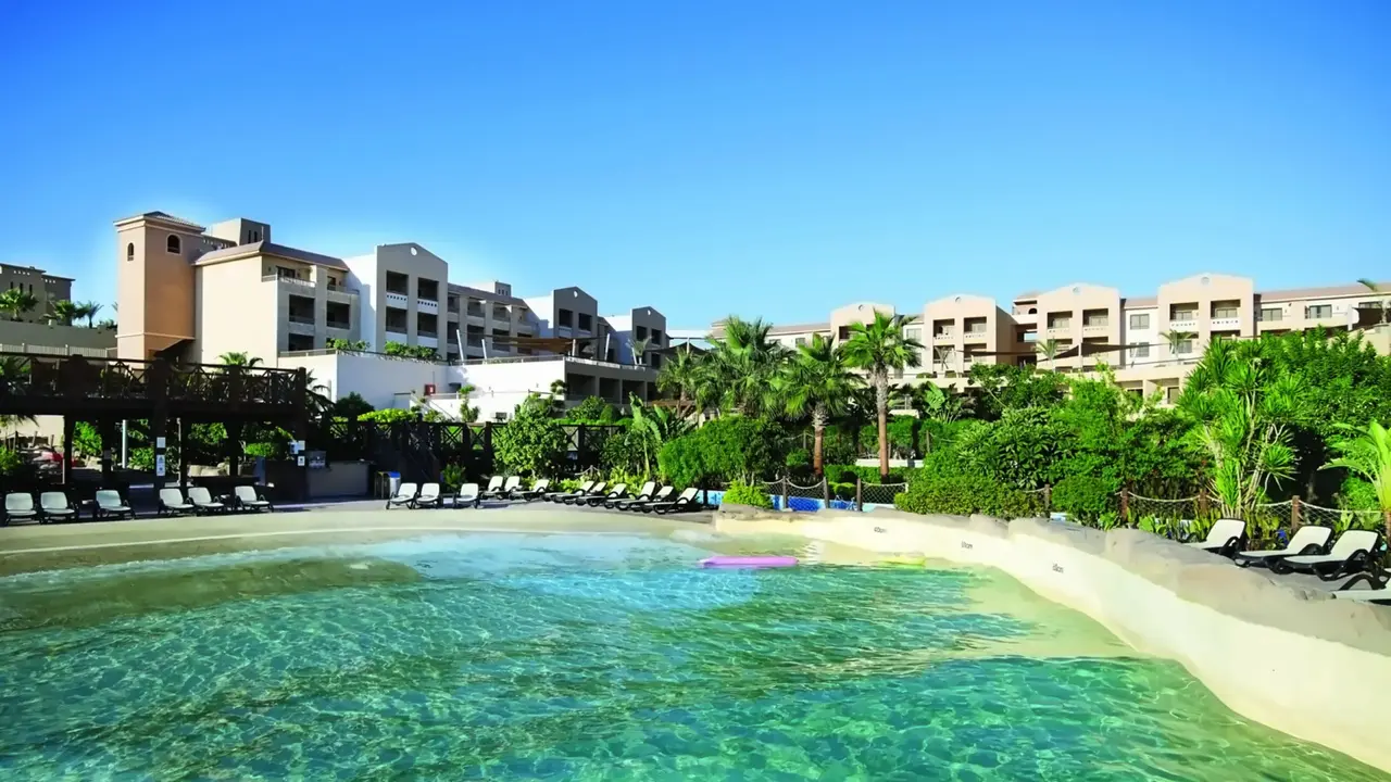 Coral Sea Aqua Club