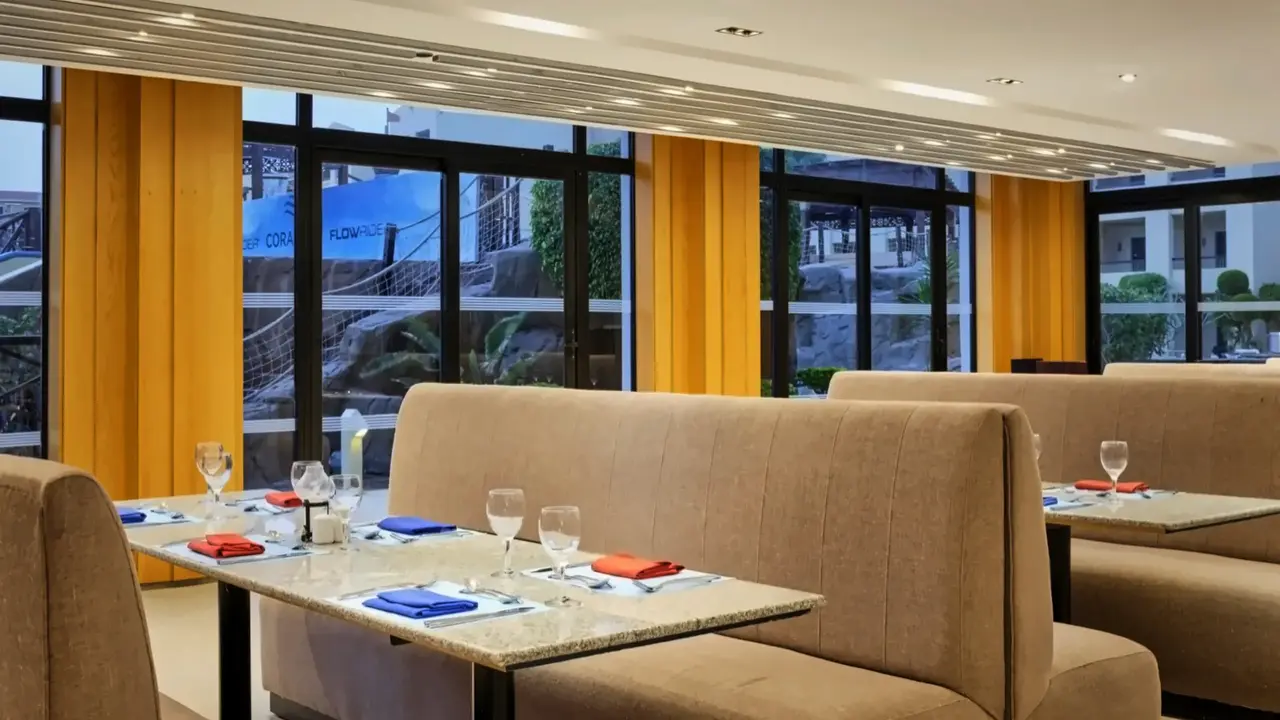 Coral Sea Aqua Club