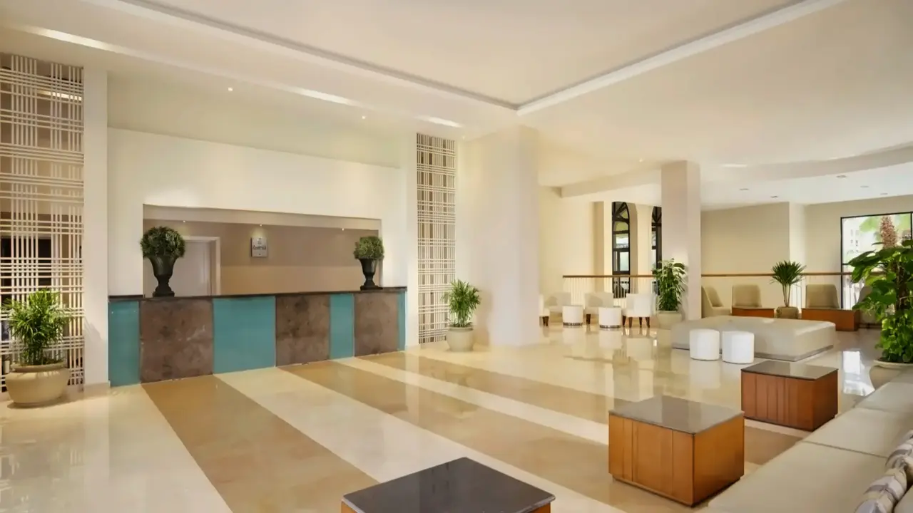 Coral Sea Aqua Club