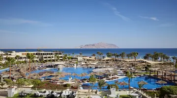 CORAL SEA SENSATORI RESORT