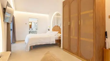 Coral Strand Smart Choice Hotel 