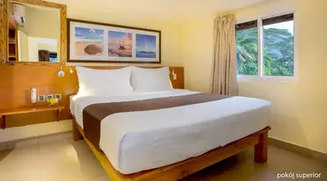 Coral Strand Smart Choice Hotel