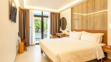 Coral Strand Smart Choice Hotel 